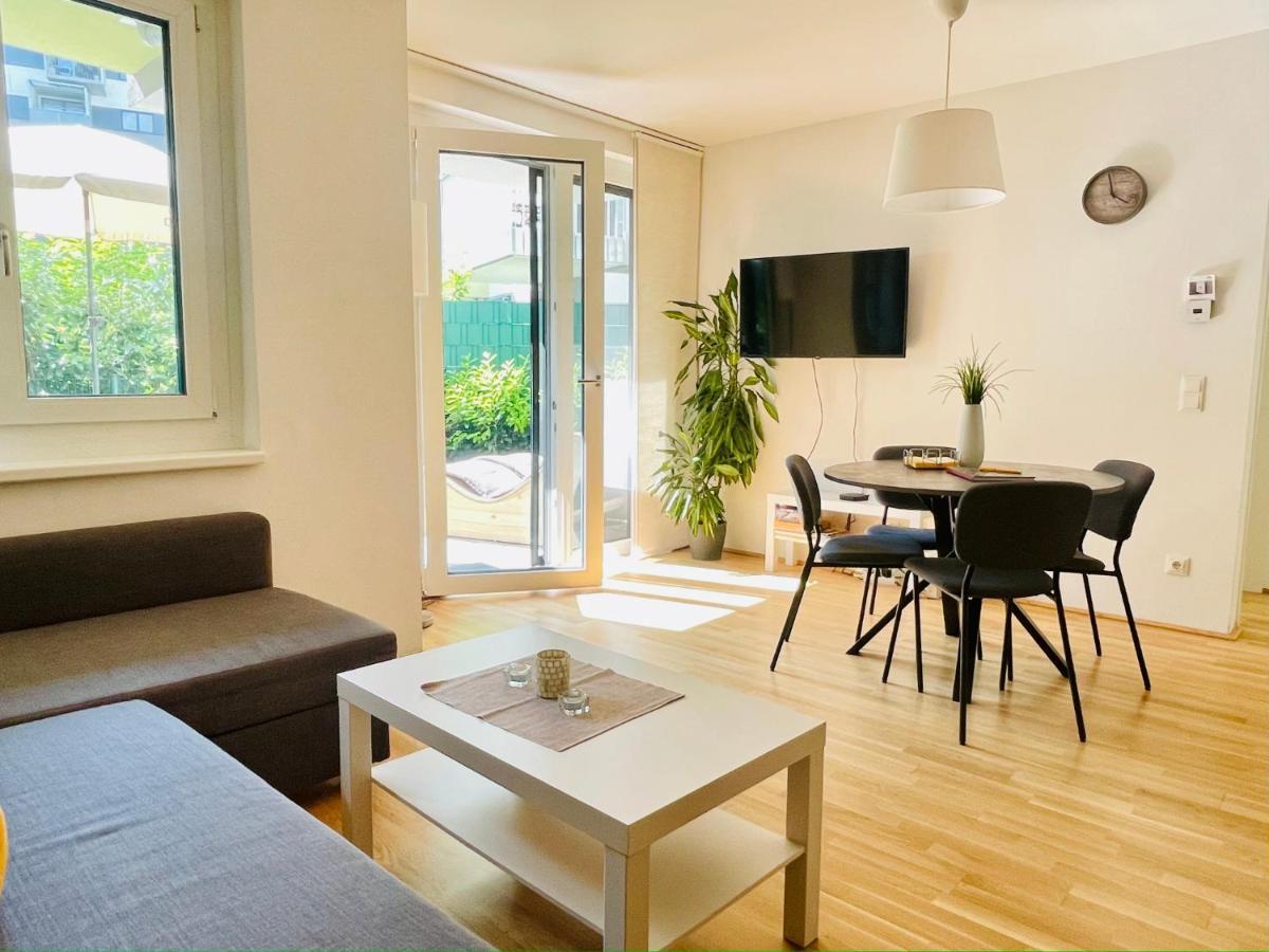 Topmodernes Sonnenwohnen Apartment Bei U-Bahn Und Therme Wien Oberlaa, 15 Min Bis Stephansplatz Buitenkant foto